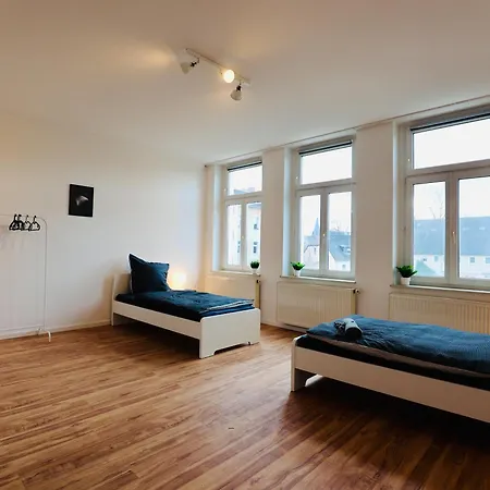 Apartment Work & Mit Wasserblick